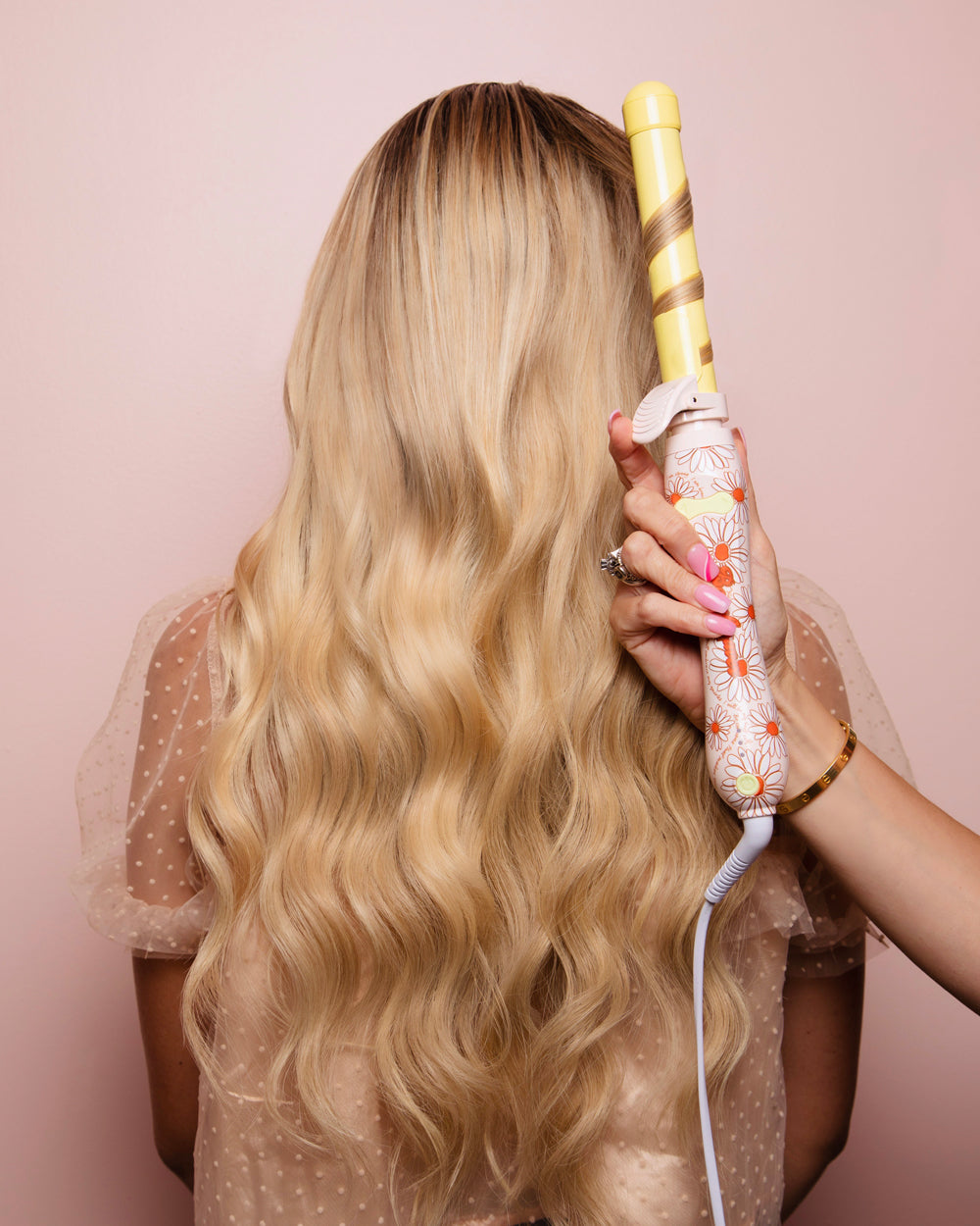 LAST CHANCE! Beachwaver B1 - Just Classically Cassidy Collection